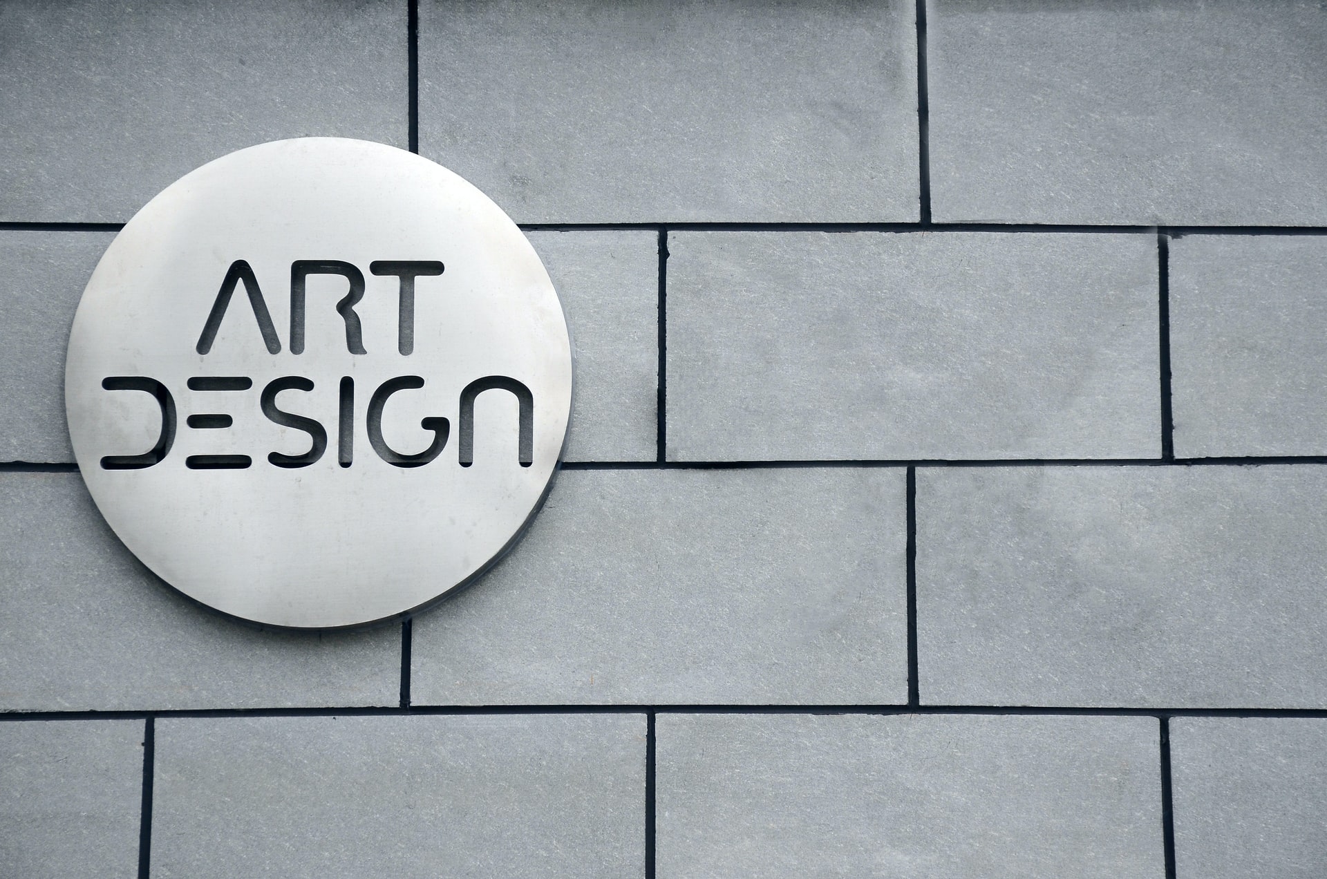 Tips For Making A Live Logo For Online Business