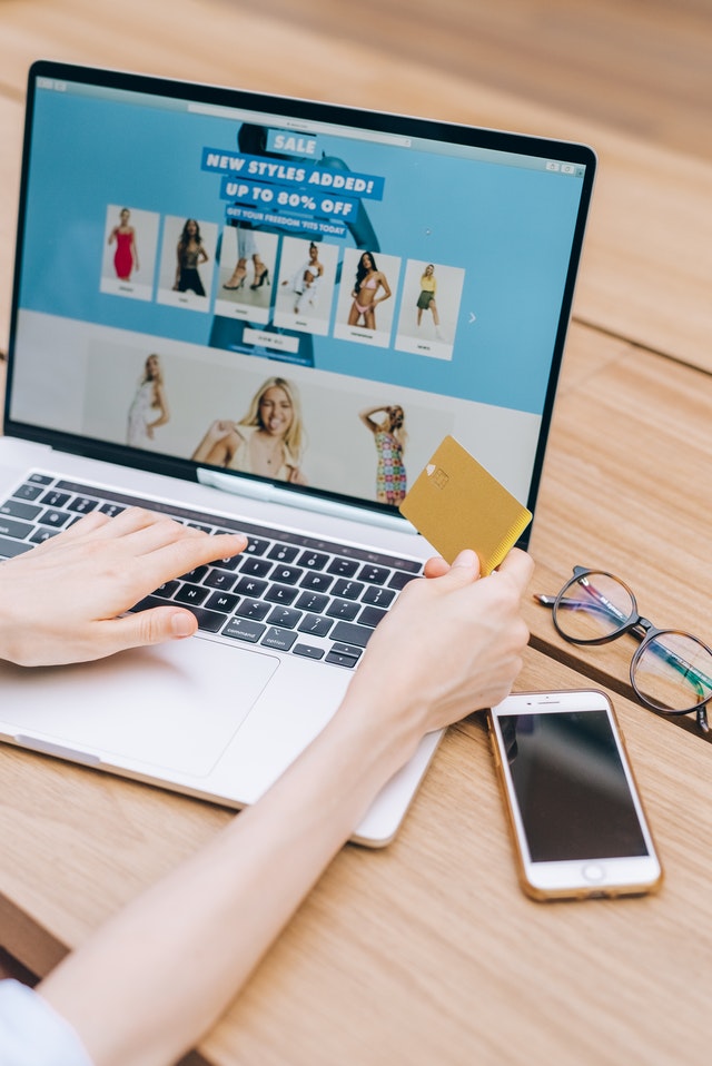 How The E-Commerce Payment Gateway Works And Why You Need It